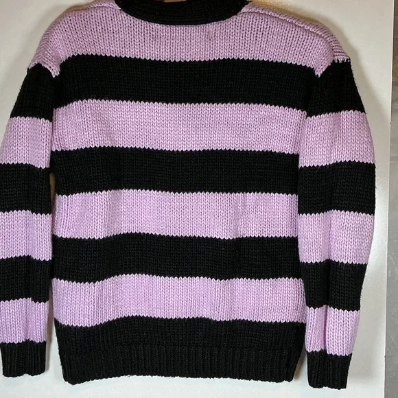 Hello Kitty Black and Pink Striped Sweater A0444 - Picture 4 of 4